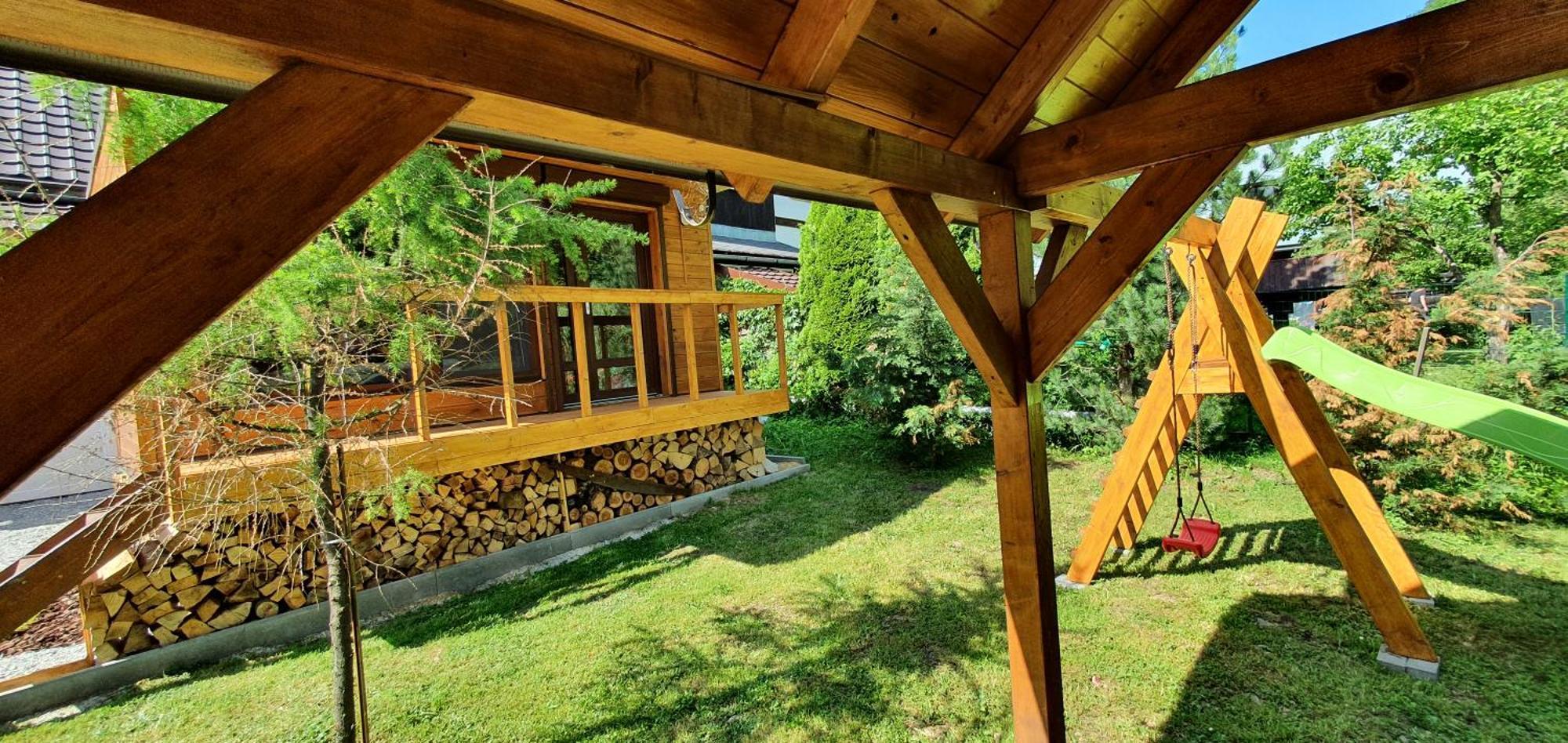 Stiavnicka Villa มีโต ป็อด จุมเบียรอม ภายนอก รูปภาพ