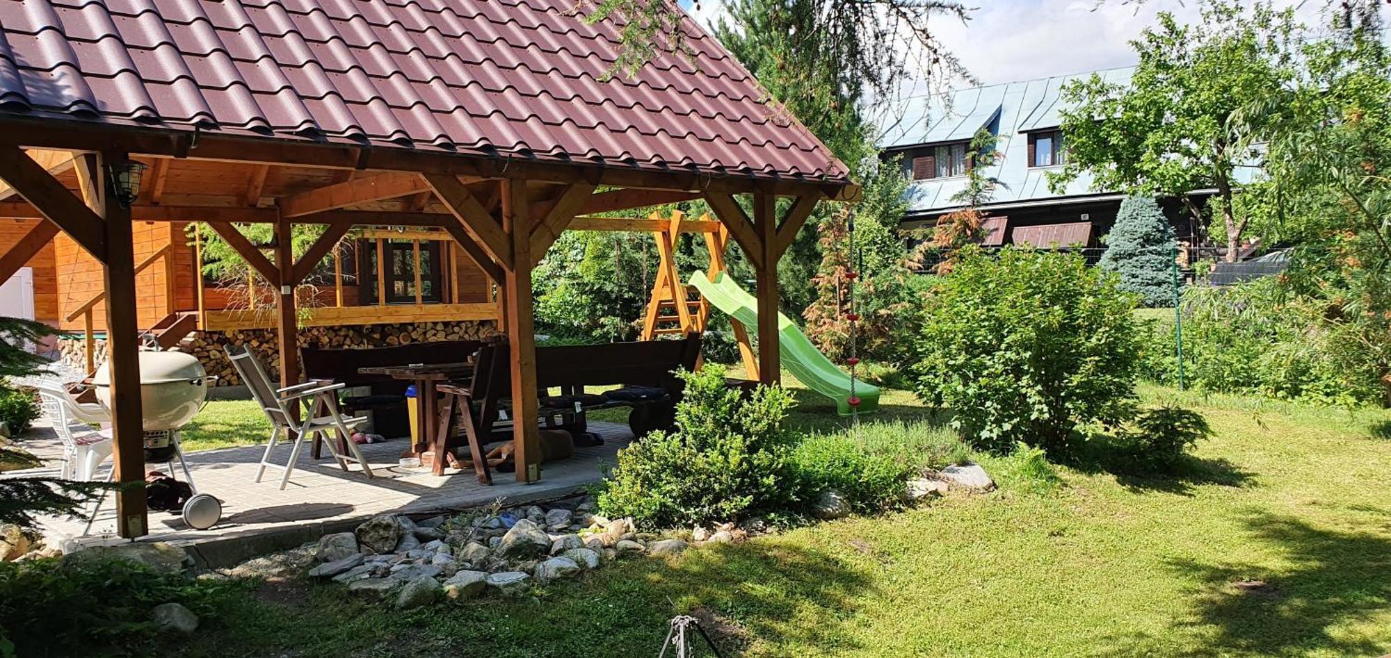 Stiavnicka Villa มีโต ป็อด จุมเบียรอม ภายนอก รูปภาพ